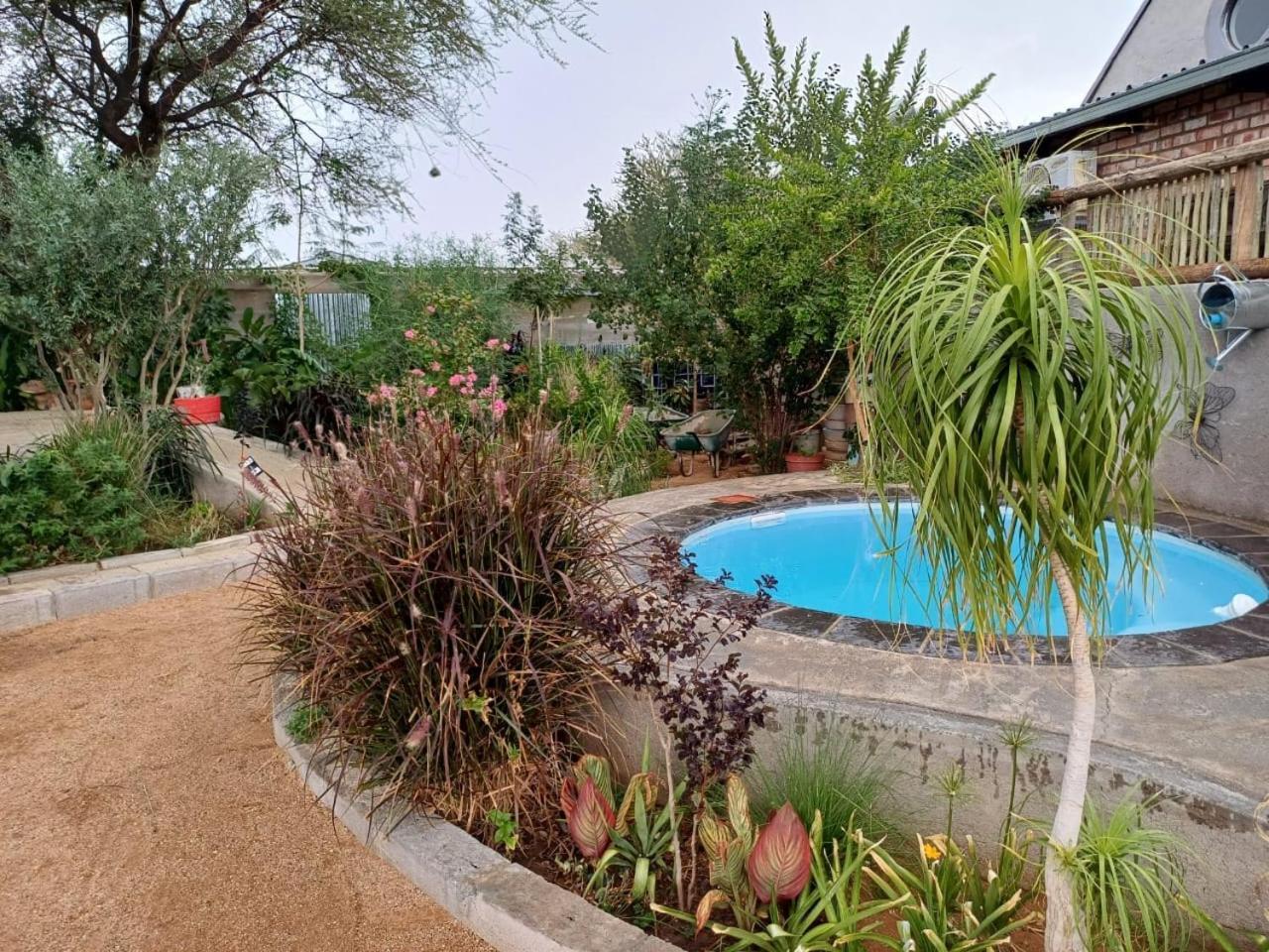 Knowhere Selfcatering Unit 1 Na Omaruru Esterno foto